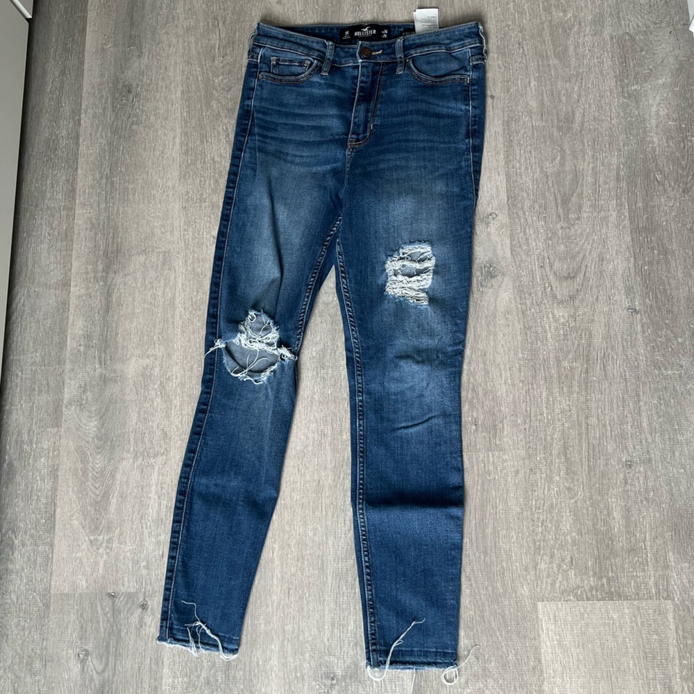 Hollister Distressed Skinny Jeans
